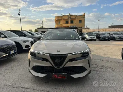 Usata Alfa Romeo GT Junior 136 CV (100 kW) 2025 Beige SUV