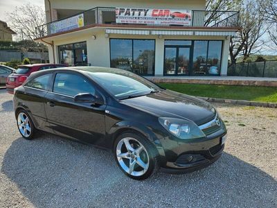 usata Opel Astra GTC 1.6 16V VVT 3 porte Enjoy