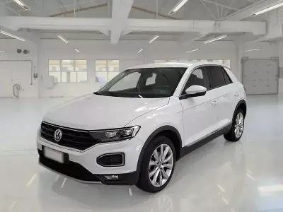 Usata VW T-Roc Advance 150 CV (110 kW) 2020 Bianco SUV
