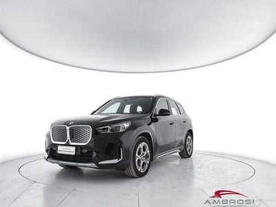 Usata BMW iX1 xLine 67 kW (92 CV) 2024 Nero SUV