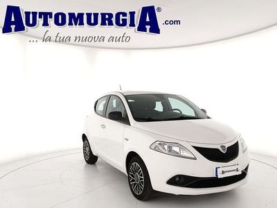 Usata Lancia Ypsilon Gold 69 CV (50 kW) 2019 Bianco
