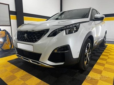 Usata Peugeot 3008 Allure 119 CV (87 kW) 2017 Bianco SUV