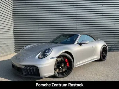 Usata Porsche 911 Carrera GTS 541 CV (397 kW) 2026 Argento Cabrio