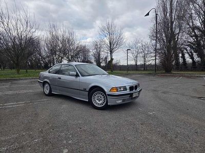 Usata BMW 320 150 CV (110 kW) 1994 Coupé