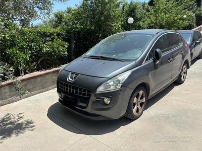 Usata Peugeot 3008 2012 Grigio Station wagon