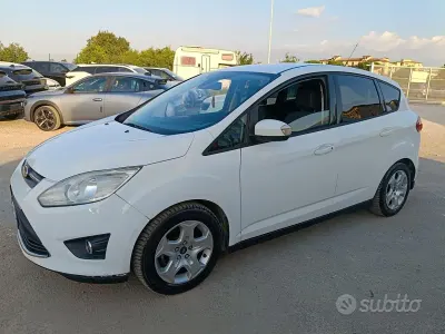Usata Ford C-MAX Titanium 120 CV (88 kW) 2014 Bianco Monovolume