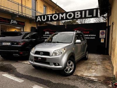 Usata Daihatsu Terios 105 CV (77 kW) 2008 Grigio SUV
