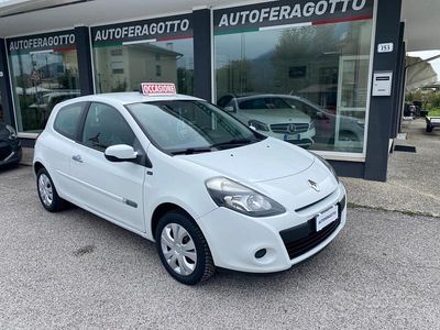 Usata Renault Clio IV 75 CV (55 kW) 2012 Bianco Berlina