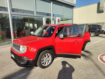 Gebraucht Jeep Renegade 120 PS (88 kW) 2017 Rot SUV