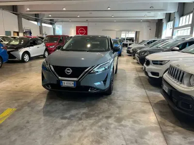 Usata Nissan Qashqai Style Edition 158 CV (116 kW) 2022 Ceramic grey SUV