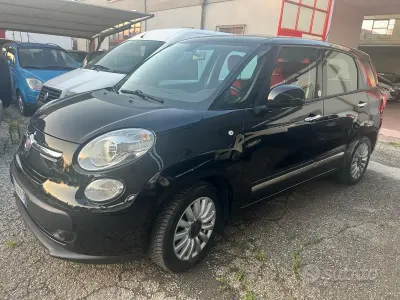 Usata Fiat 500L Living 120 CV (88 kW) 2015 Nero Monovolume