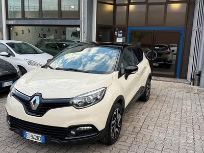 Usata Renault Captur 90 CV (66 kW) 2014 Beige SUV