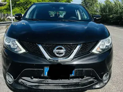 Usata Nissan Qashqai Acenta Premium 110 CV (80 kW) 2014 SUV