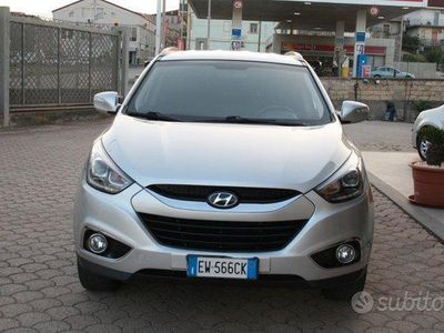 usata Hyundai ix35 1.7 crdi 115 cv 6 marce modello Xposs