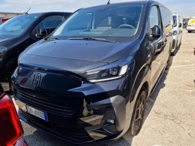 Usata Fiat Ulysse 131 kW (179 CV) 2025 Nero / metallizzato Monovolume