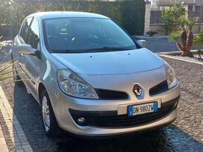 usata Renault Clio 1.5 DCi 85 cv Le Iene