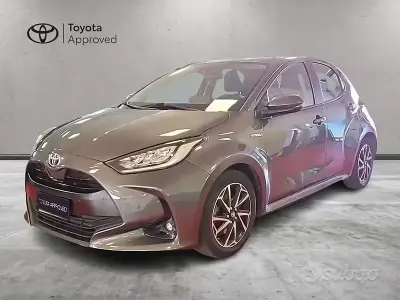 Usata Toyota Yaris Hybrid Trend 2020 Grigio Berlina