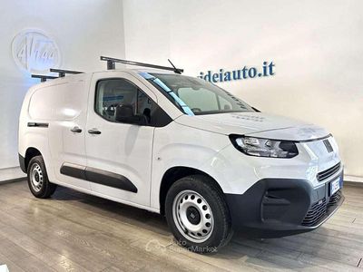 Usata Fiat Doblò 101 CV (74 kW) 2024 Bianco Monovolume