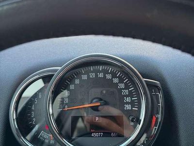 Usata Mini ONE Hype 102 CV (75 kW) 2020 Oro Utilitaria