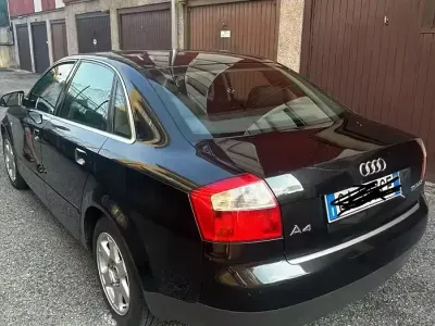 Usata Audi A4 130 CV (95 kW) 2002 Nero Berlina