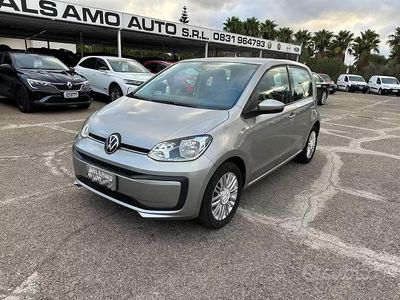 Usata VW up! move up! 65 CV (47 kW) 2021 Grigio Utilitaria
