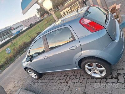 Usata Fiat Grande Punto 2008 Blu Utilitaria