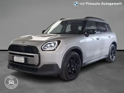 Usado Mini Countryman Classic 150 CV (110 kW) 2024 Plateado SUV
