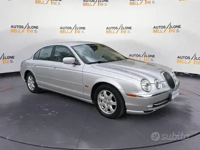Usata Jaguar S-Type Executive 238 CV (175 kW) 2000 Grigio Berlina