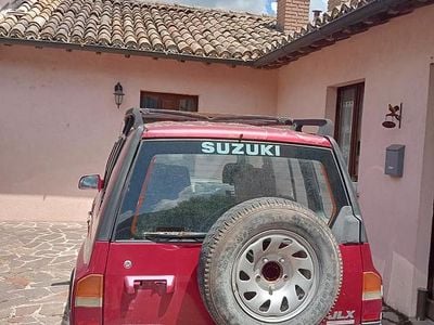 Usata Suzuki Vitara 96 CV (70 kW) 1996 Rosso SUV