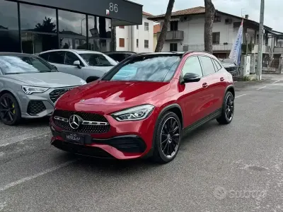 Usado Mercedes GLA200 Premium 150 CV (110 kW) 2021 Rojo SUV
