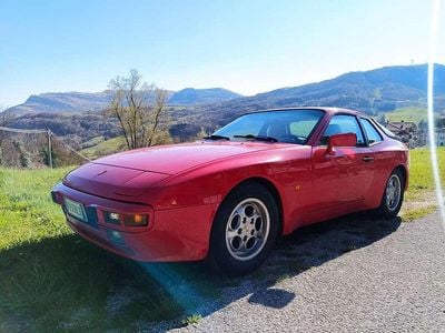 Usata Porsche 944 163 CV (119 kW) 1985 Rosso Coupé