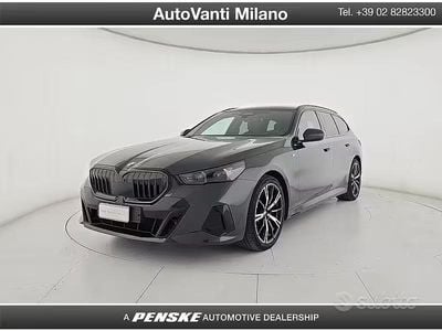 Usata BMW 520 M Sport 197 CV (144 kW) 2024 Grigio Station wagon