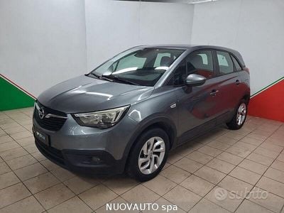 Begagnad Opel Crossland X Innovation 99 HK (72 kW) 2017 Grå SUV