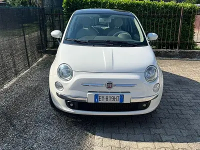 Usata Fiat 500 Lounge 69 CV (50 kW) 2014 Bianco Utilitaria