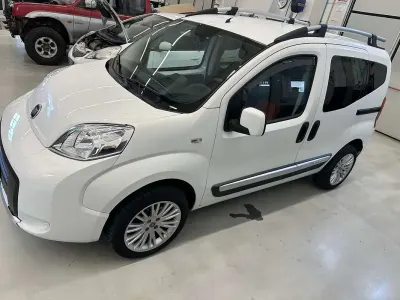 Usata Fiat Qubo Trekking 75 CV (55 kW) 2012 Monovolume