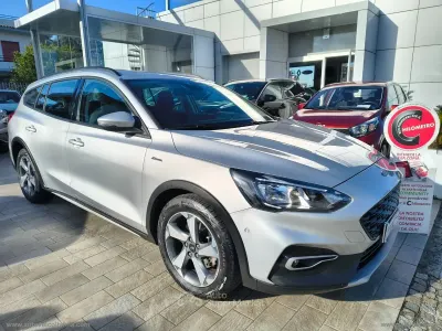 Begagnad Ford Focus Active 120 HK (88 kW) 2021 Grå Kombi