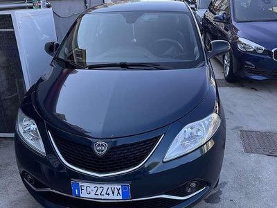 Usata Lancia Ypsilon Gold 95 CV (69 kW) 2016 Utilitaria