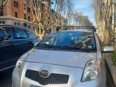 Usata Toyota Yaris 87 CV (63 kW) 2008 Grigio Monovolume