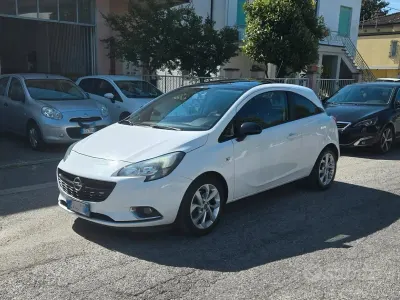 Usata Opel Corsa 95 CV (69 kW) 2015 Bianco Utilitaria