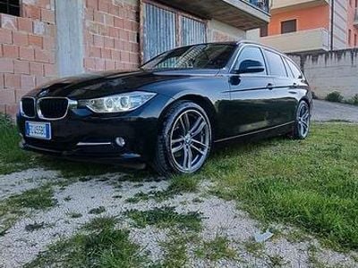 Usata BMW 318 M Sport 143 CV (105 kW) 2013 Nero Station wagon