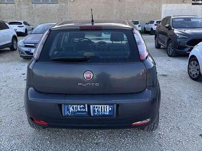 Usata Fiat Punto Easy 95 CV (69 kW) 2012 Berlina