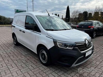 usata Renault Kangoo 1.5 DCI SI A NEOPATENTATI KM. 22.82