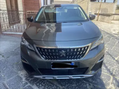 Usata Peugeot 3008 Active 131 CV (96 kW) 2018 SUV