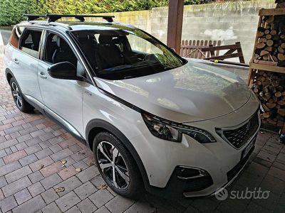 Usado Peugeot 5008 GT-line 131 HP (96 kW) 2020 Branco SUV