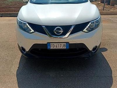 Usata Nissan Qashqai 131 CV (96 kW) 2016 Bianco SUV
