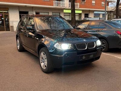 Usata BMW X3 150 CV (110 kW) 2005 Nero SUV