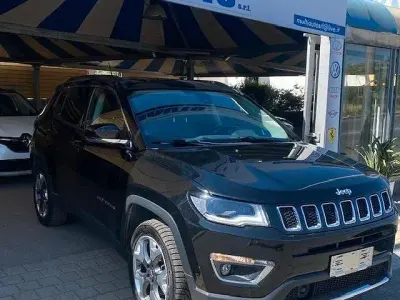 Usata Jeep Compass Limited 140 CV (102 kW) 2018 Nero SUV
