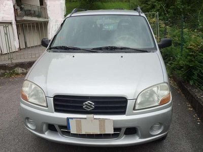 Usata Suzuki Ignis GL 83 CV (61 kW) 2002 Argento Utilitaria