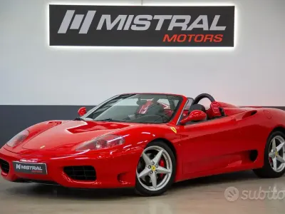 Usata Ferrari 360 400 CV (294 kW) 2002 Rosso Cabrio