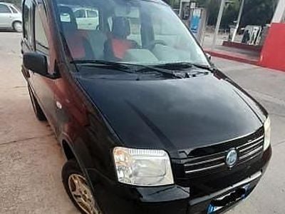 Usata Fiat Panda 4x4 69 CV (50 kW) 2006 Nero Utilitaria